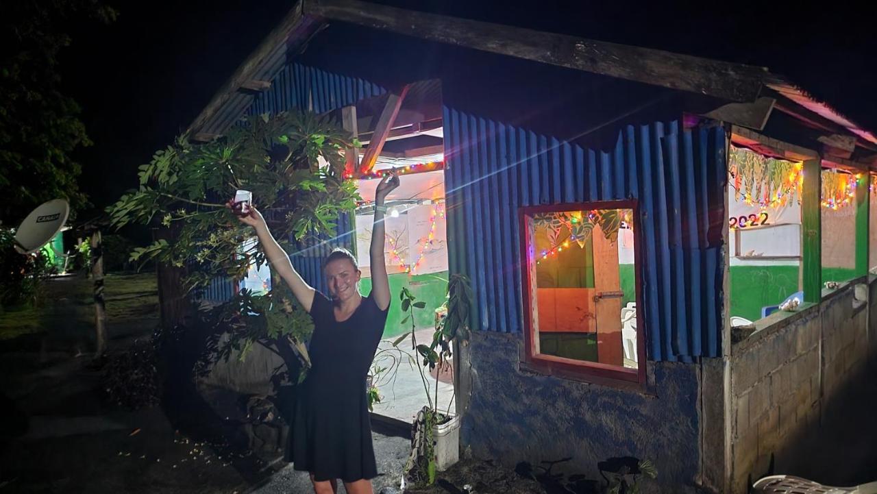 Lenkuru Tanna Volcano View Tree House מראה חיצוני תמונה